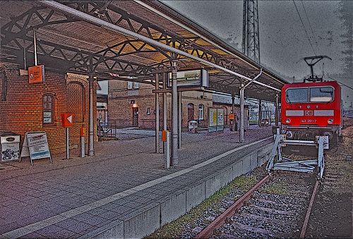 Lokomotive - Eisenbahn im Warnemünder Bahnhof