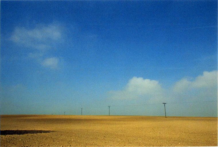 Strommaste und Acker in Mecklenburg-Vorpommern