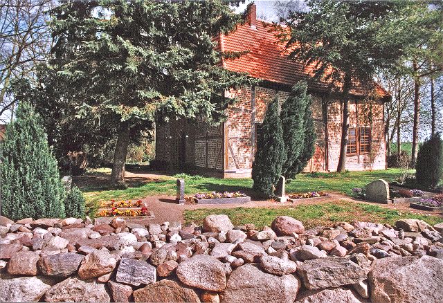 Kirche in Langen Trechow in Mecklenburg