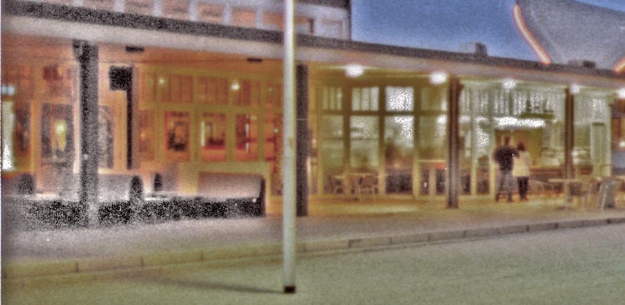 Promenade von Warnem&uuml;nde - Teepott