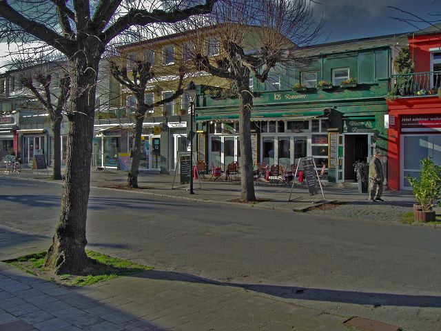 Mühlenstraße in Warnemünde bei Rostock an der Ostsee - Mecklenburg-Vorpommern - Friedrich Franz Straße